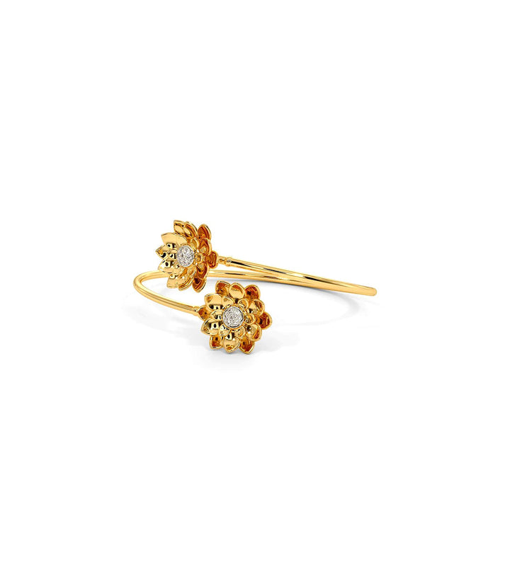 Floral gold bangle