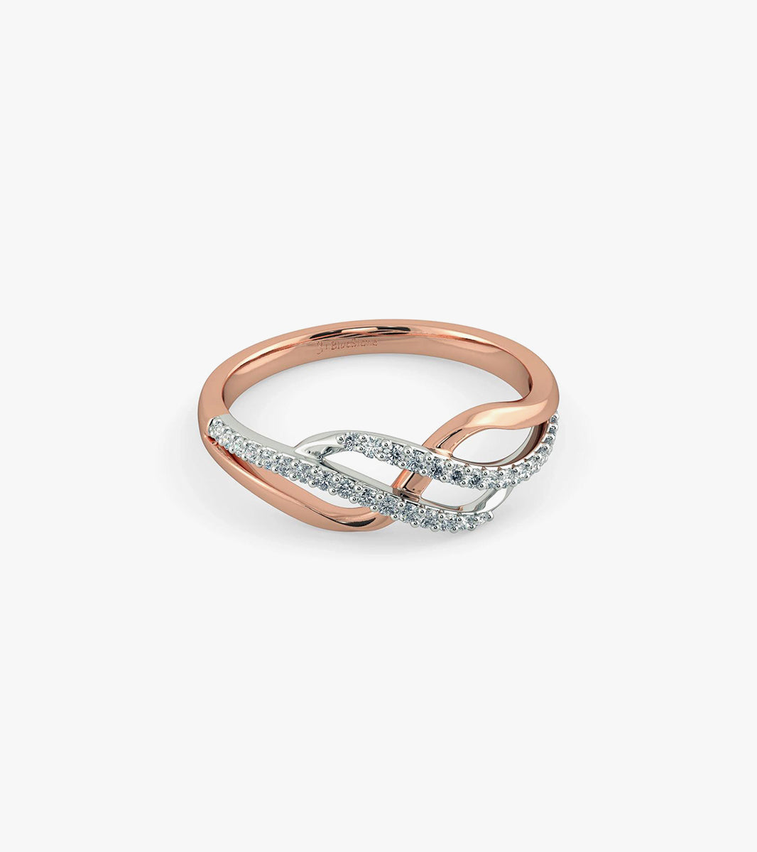 Chic diamond ring